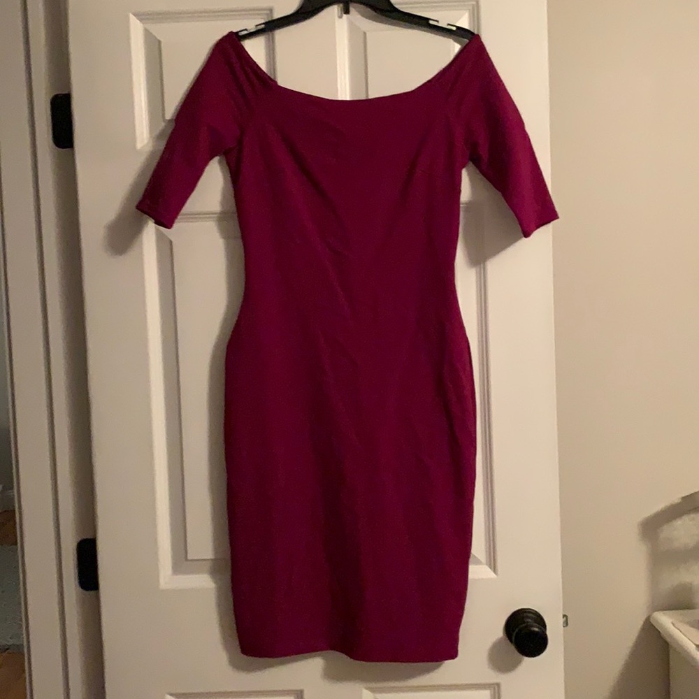 Lulus off the shoulder body con midi dress!